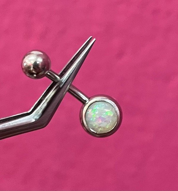 Producto - Piercing plateado II