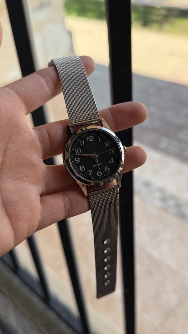 Producto - Reloj Detalle Negro Clasico
