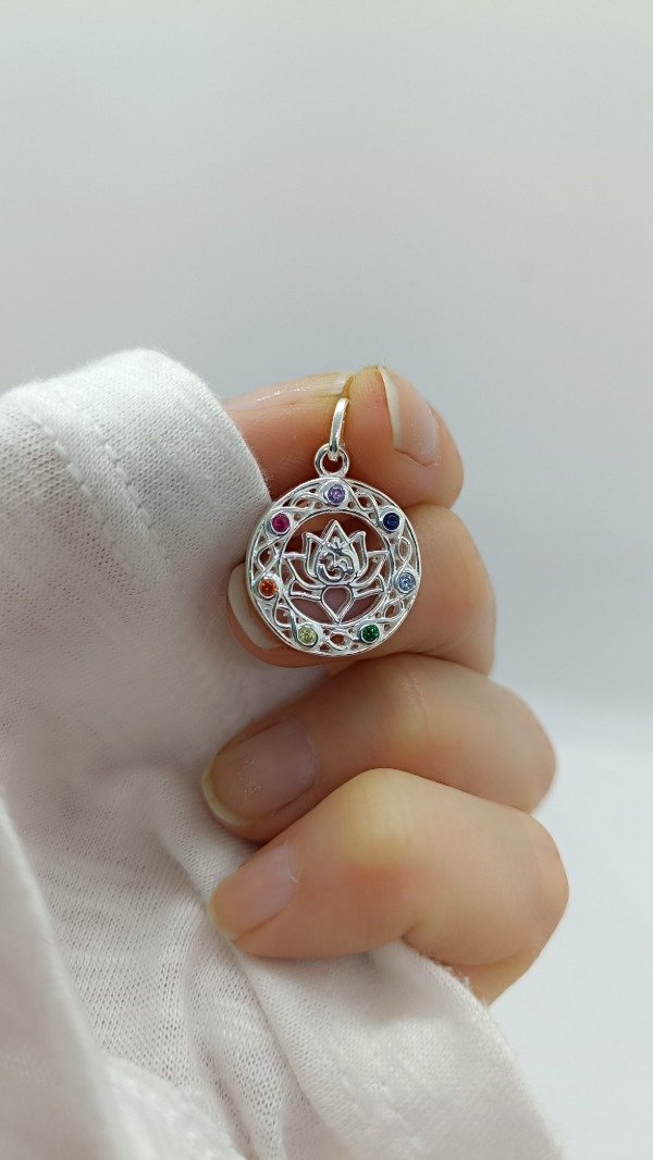 Producto - Flor de Loto, Om y 7 Chakras