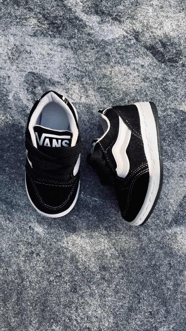 Producto - Hylane Negro y blanco - 21 a 26