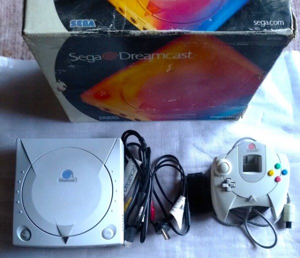 Producto - CONSOLA SEGA DREAMCAST PAL + VMU + JUEGOS