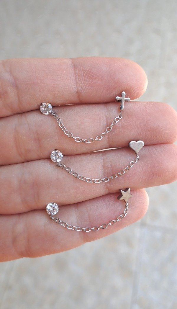 Producto - Piercing de Acero Helix con Strass engarzado y cadena (unidad)