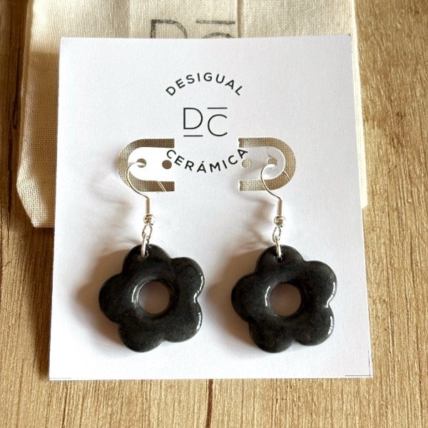 Producto - Aros Flor negros