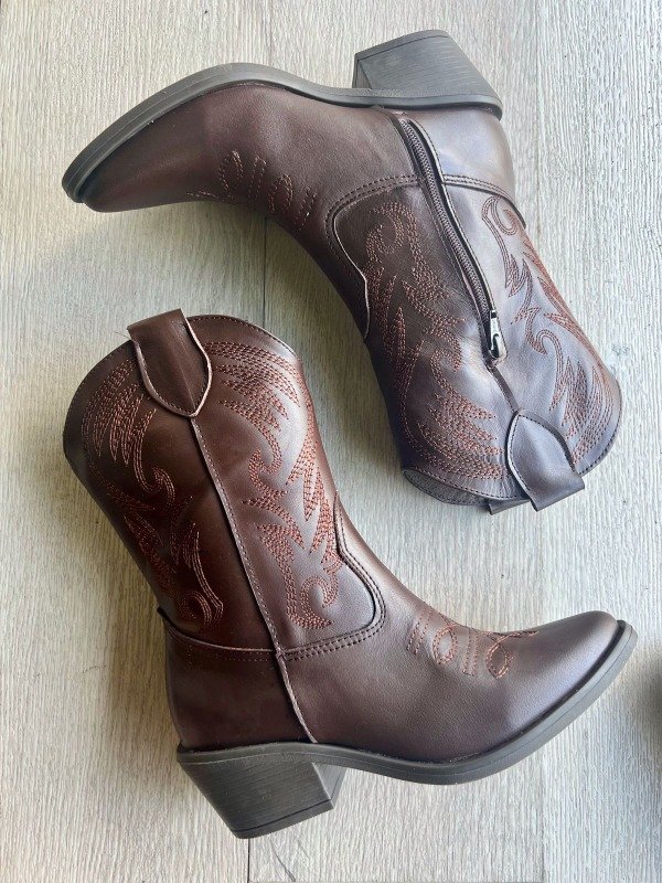 Producto - MOKAH cuero choco