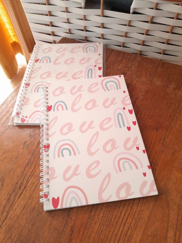 Producto - Cuaderno A5 "Love Arcoíris" - 1
