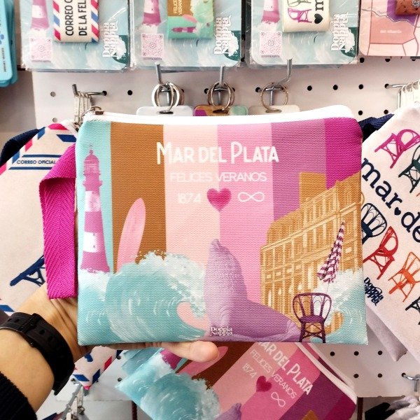 Producto - Neceser sobre Mardel 1874