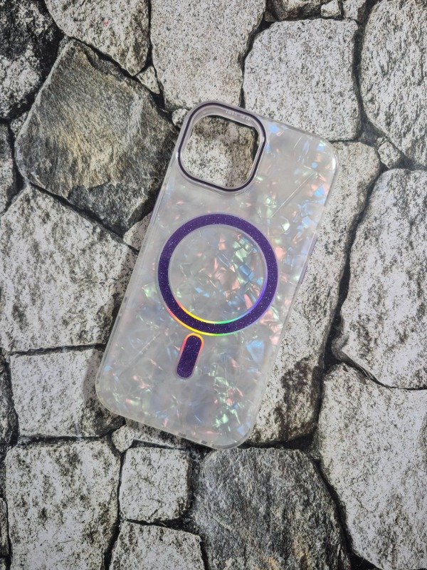 Producto - Funda rígida Magsafe nacar Iphone 15 violeta