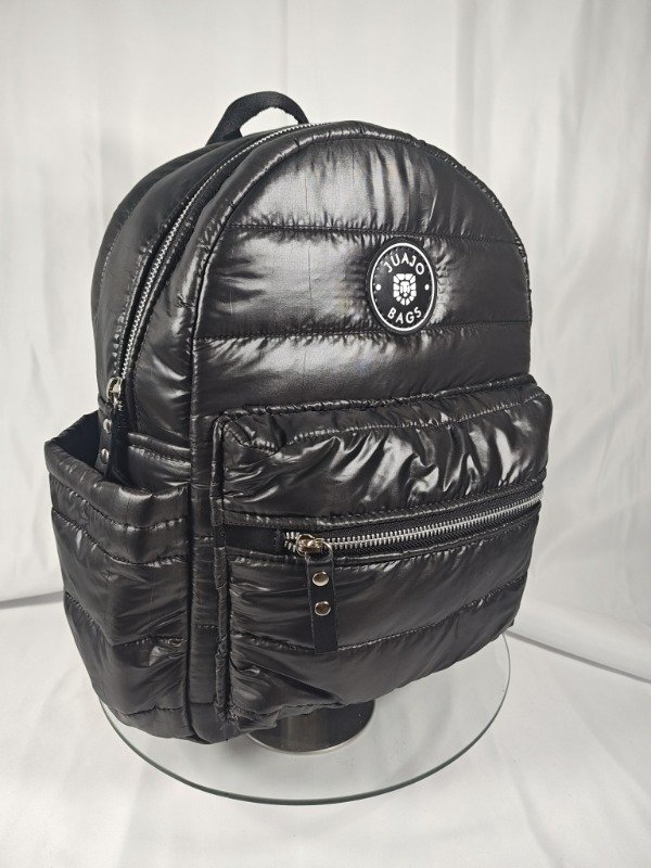 Producto - Mochila Puffer negra