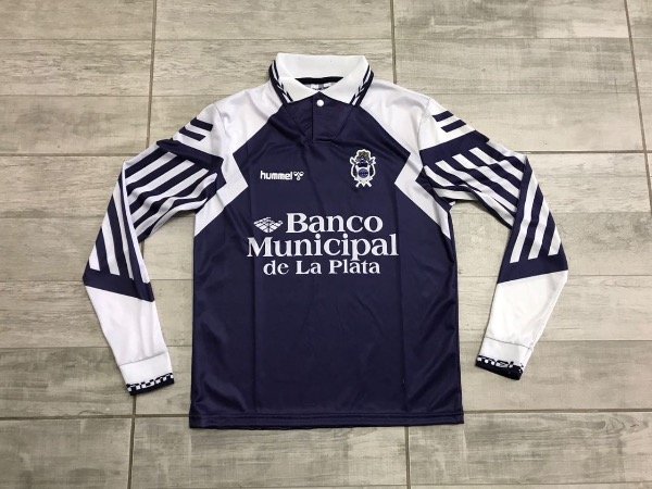 Producto - Camiseta retro de Gimnasia azul