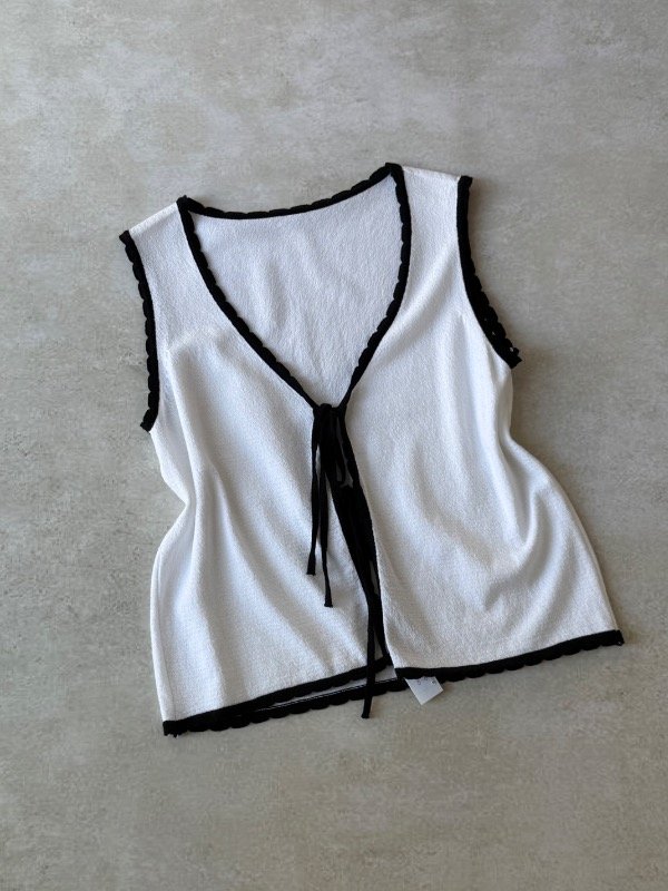 Producto - Chaleco puntilla combinado