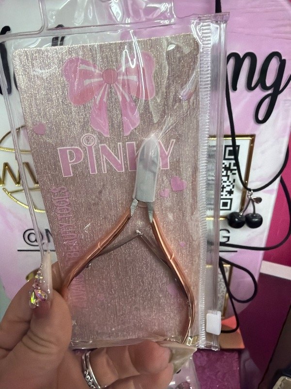 Producto - Corta cuticulas gold pinky