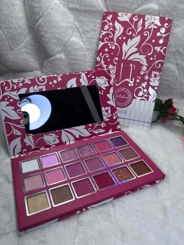 Producto - Paleta de sombras árabe