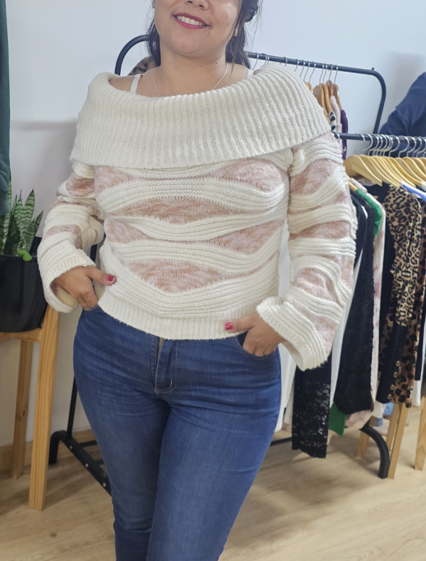 Producto - SWEATER CUELLO BOTE