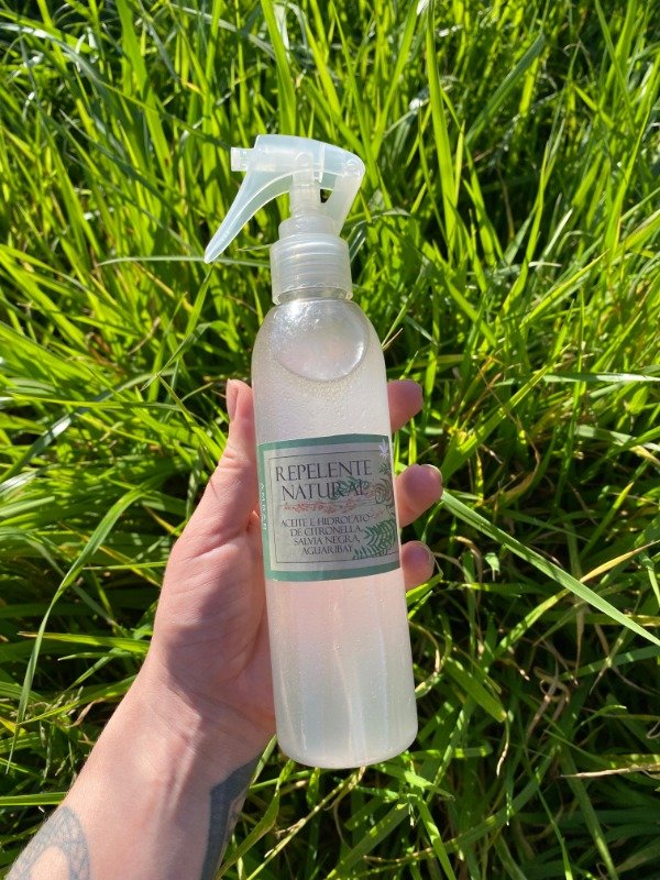 Producto - Repelente de insectos de plantas aromaticas