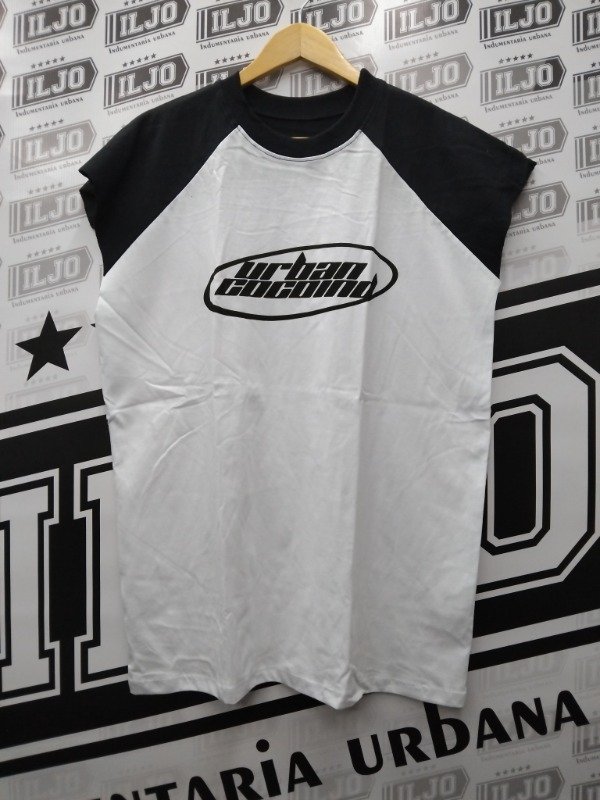 Producto - MUSCULOSA OVER URBAN BCO