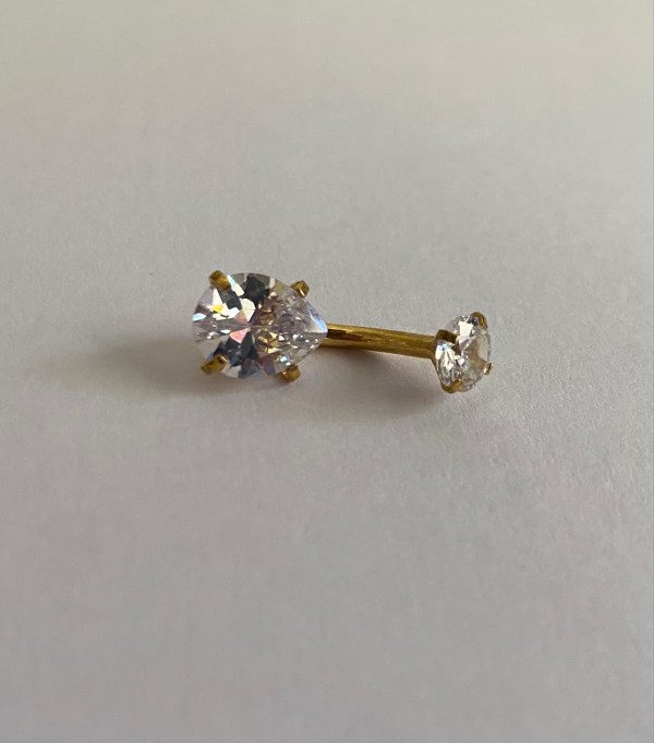 Producto - Navel gota engarzada dorado