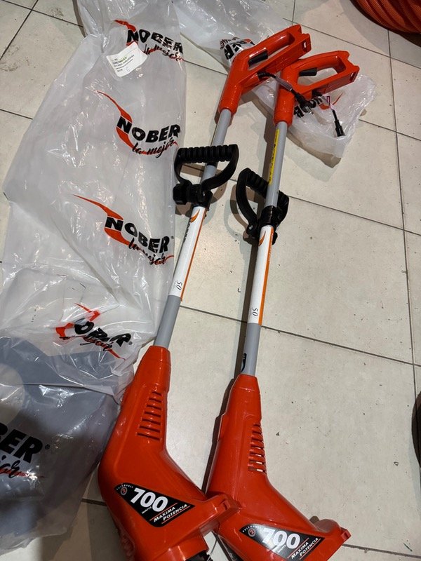 Producto - BORDEADORASS NOBER 700 w