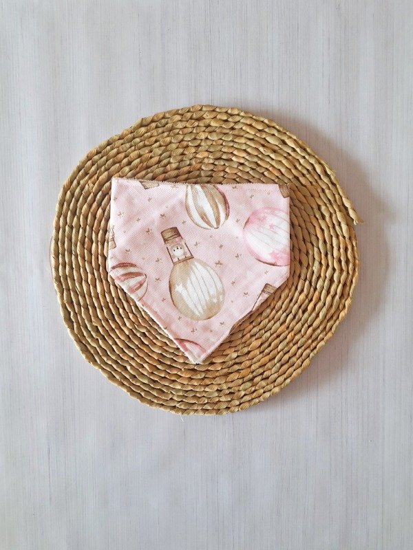 Producto - Babero Bandana c/ Toalla atrás Globo Rosa