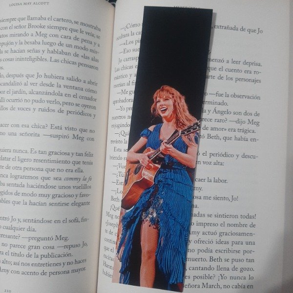 Producto - señalador taylor suprise song