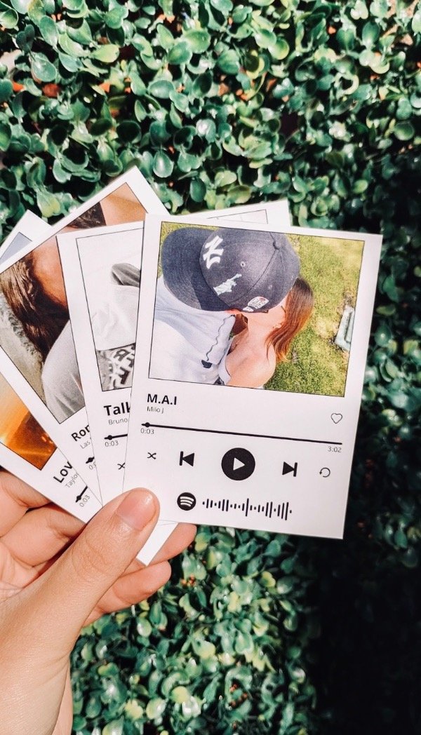 Producto - Polaroid Spotify