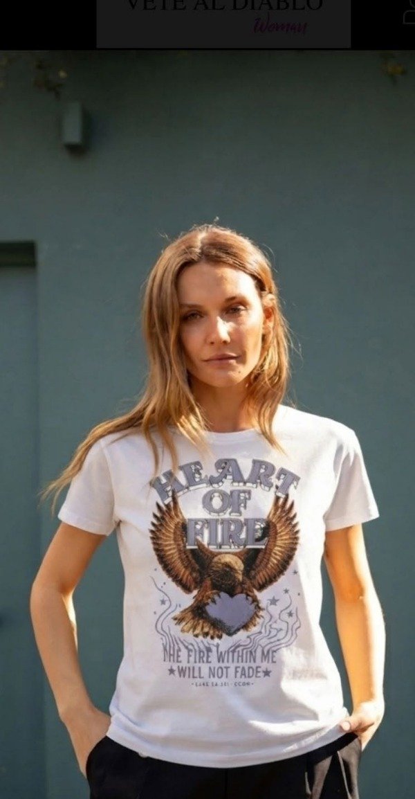Producto - remera Heart on Fire