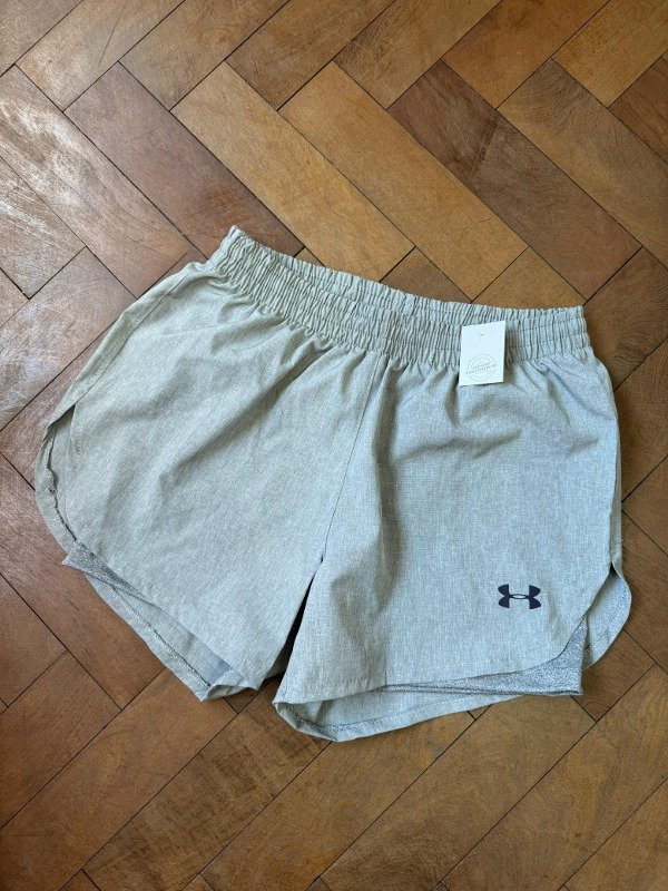 Producto - SHORT CON CALZA GRIS CLARITO Y GRIS