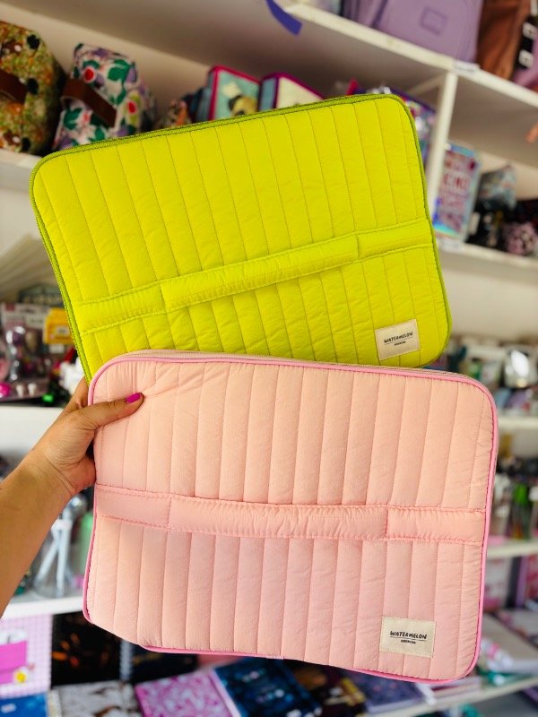 Producto - Fundas Notebook matelasse con manija - 0