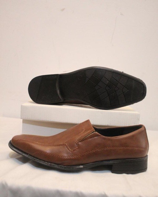 Producto - Zapatos Marca Praga Mocasín Color Marrón - 2