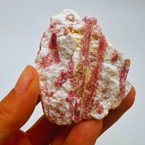 Producto - Cuarzo con Turmalina rosa 01