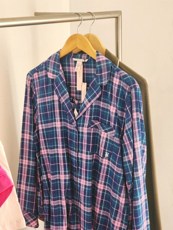 Producto - Pijama set VICTORIAS SECRET azul cuadrille