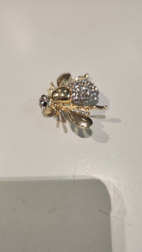 Producto - BROCHE PRENDEDOR ABEJA CIRCONES