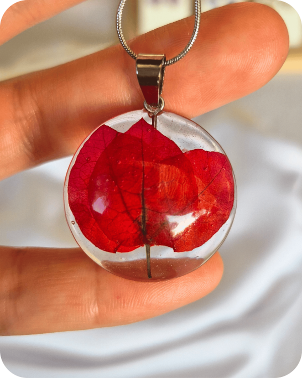 Producto - Dije Santa Rita - incluye cadena