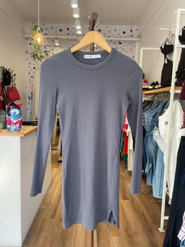 Producto - Vestido gris Bershka talle M
