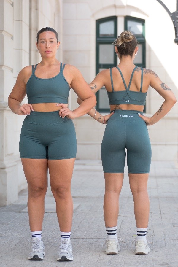 Producto - TOP KIRA VERDE DARK