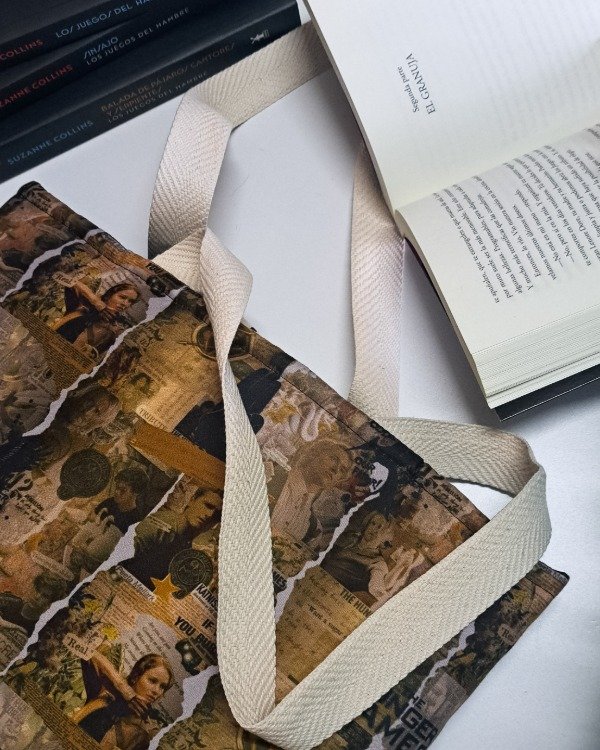 Producto - Bolso Estándar Los juegos del hambre IMPERMEABLE