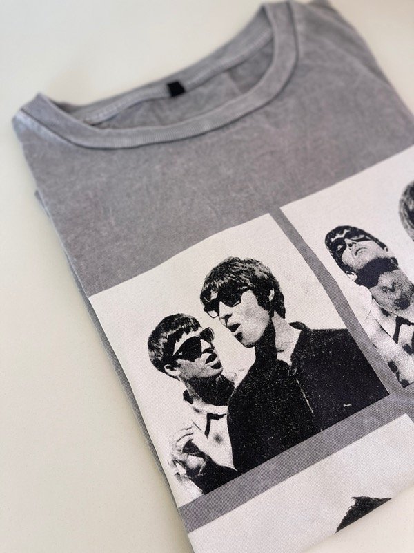 Producto - Remera estampada Oasis