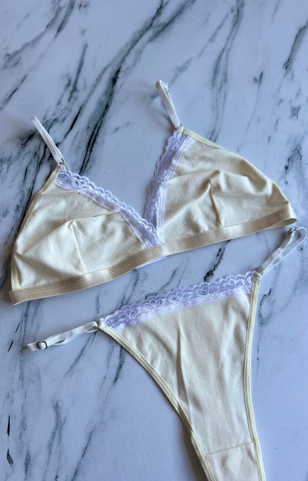 Producto - Conjunto algodón con puntilla crema