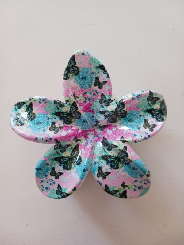Producto - Broche p/pelo 7.5cm Flor Hawaiana Estampa Mariposa M03