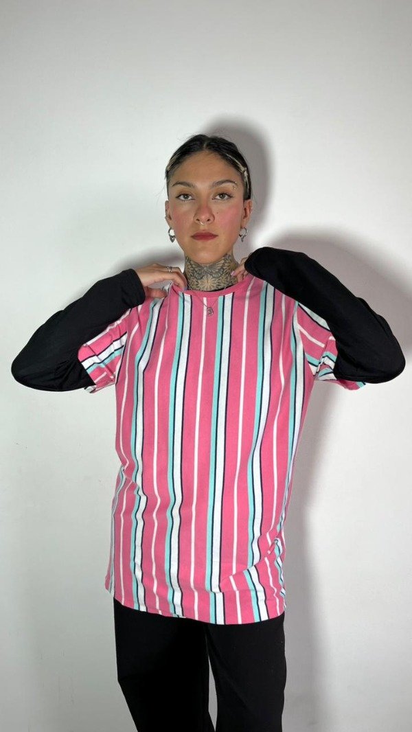 Producto - REMERA DE ALGODÓN RAYADA SAN FRANCISCO (S)