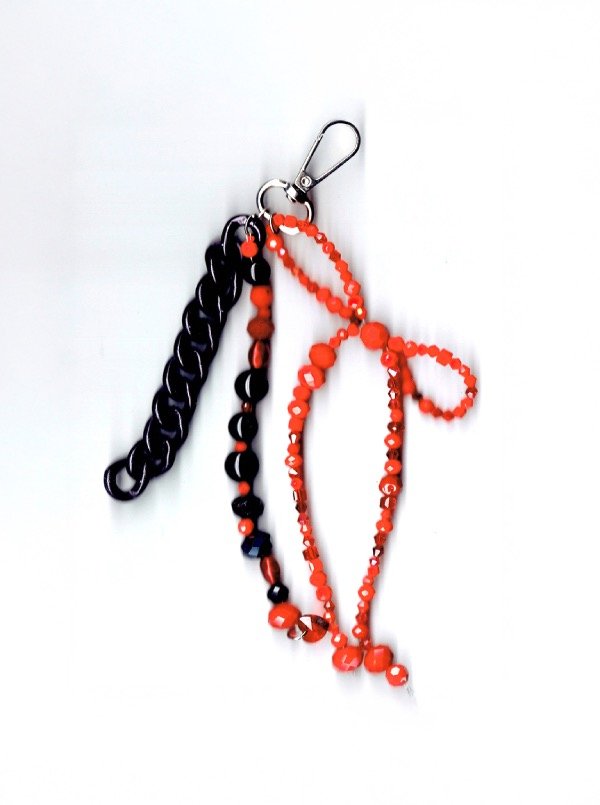 Producto - charm moño rojo