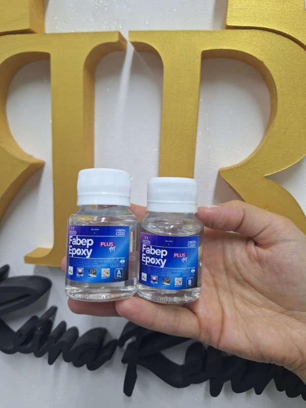 Producto - Resina 1+1 ideal para fundas de celu  100 Gr