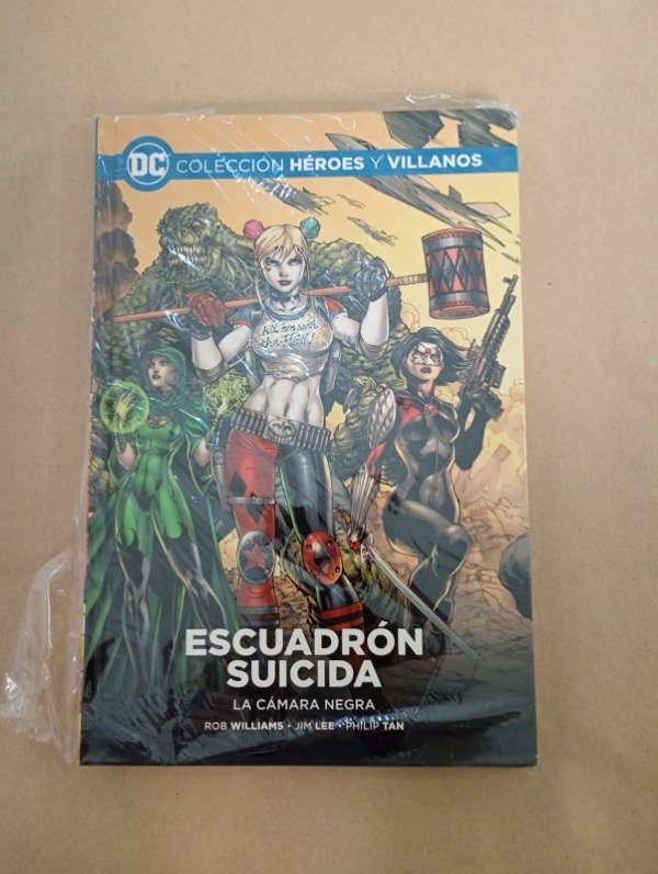 Producto - Escuadrón suicida La cámara negra Williams Lee DC Comics Salvat ECC Tapa dura