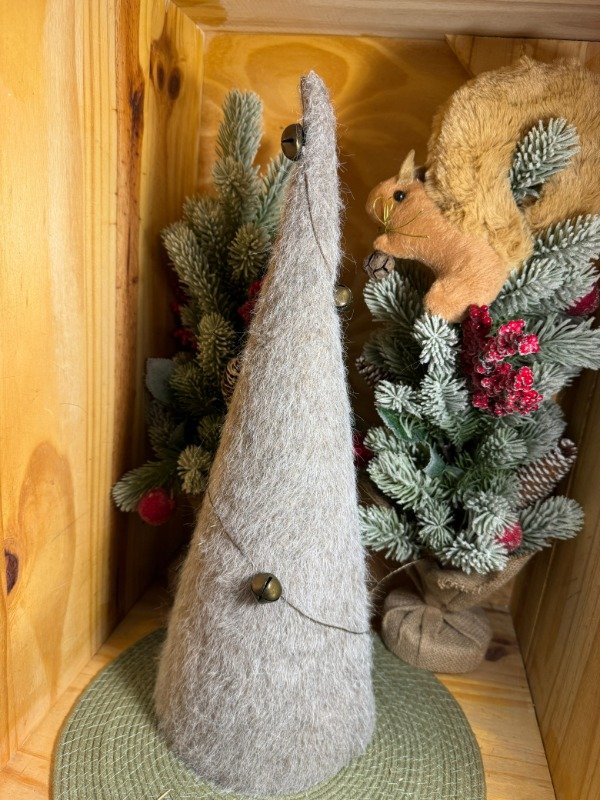 Producto - Línea Soft - Árbol gris grande (Efectivo: 15.120)