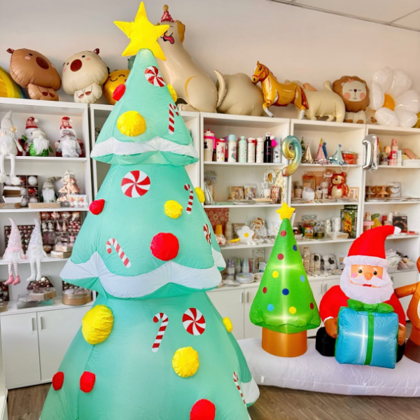 Producto - INFLABLE ARBOL DE NAVIDAD 2,4 mts. ALTURA - 4 Leds