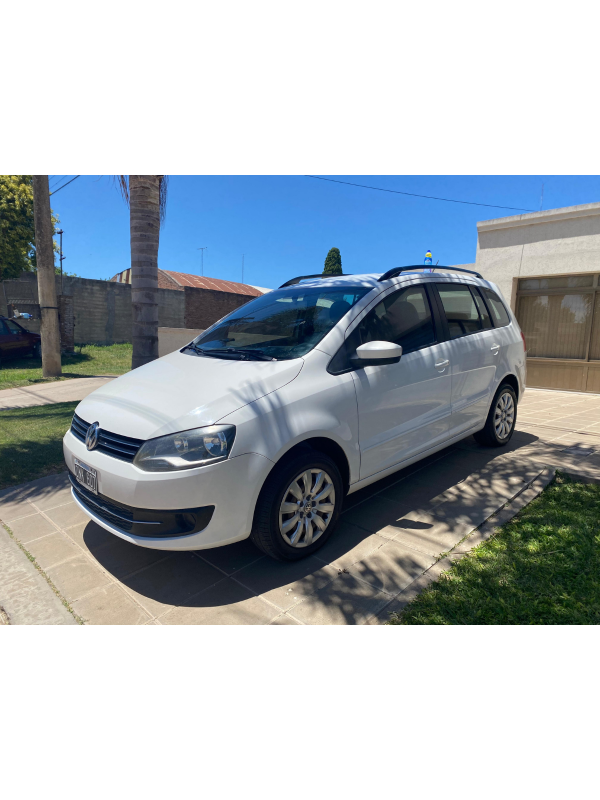 Volkswagen Suran 1.6 Comfortline 2015 en venta – Centenario Automotores