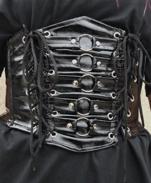 Producto - Corset de Charol