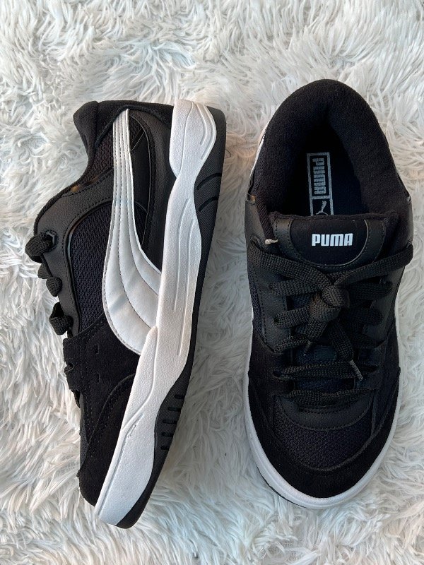Zapatilla puma negra