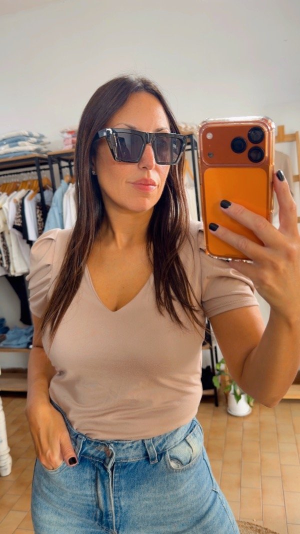 Producto - Remera Princesa escote V Rose