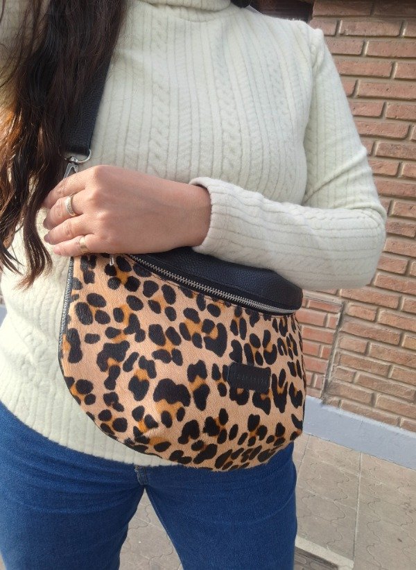 Producto - Riñonera Zoe animal print