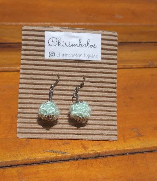 Producto - Aros tejidos perla verde